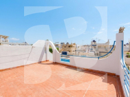 DOM RZĘDOWY · Odsprzedaż TORREVIEJA · 