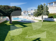 DOM RZĘDOWY · Odsprzedaż TORREVIEJA · 