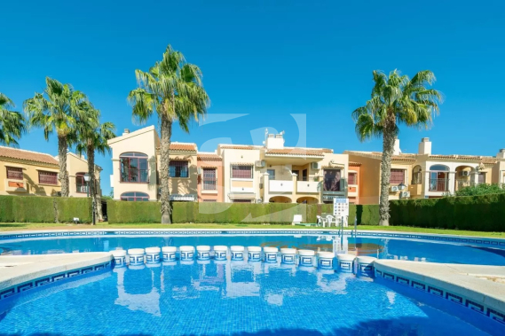 Bungalow - Segunda Mano - TORREVIEJA - Zona Carrefour