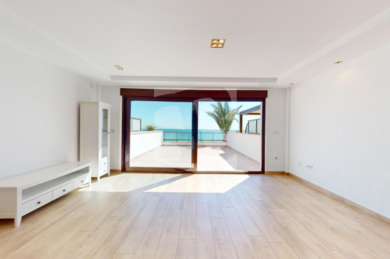 Row house - Resale - ARENALES DEL SOL - Arenales Del Sol