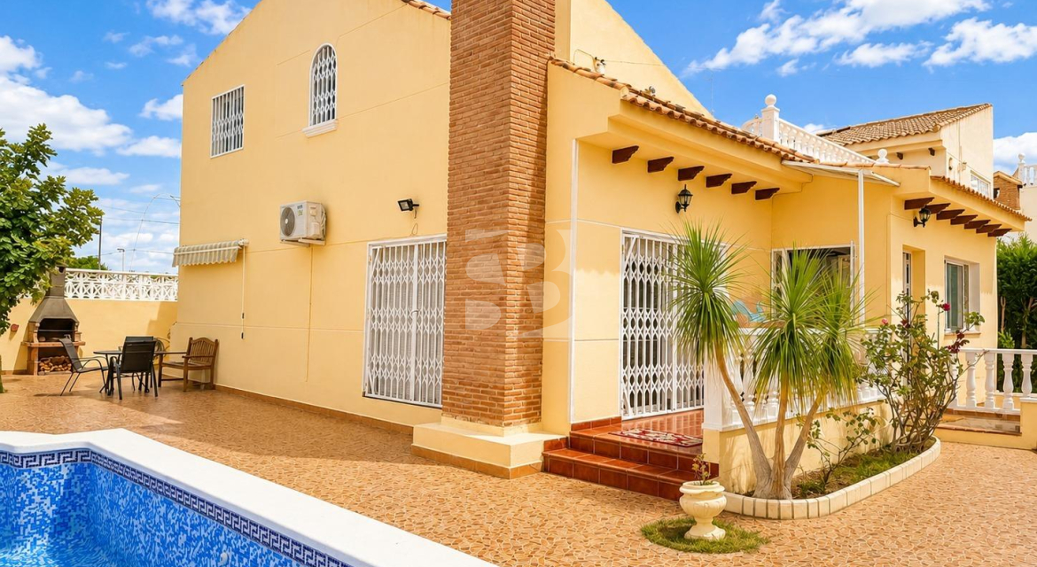 Chalet · Продажа ORIHUELA COSTA · Playa Flamenca