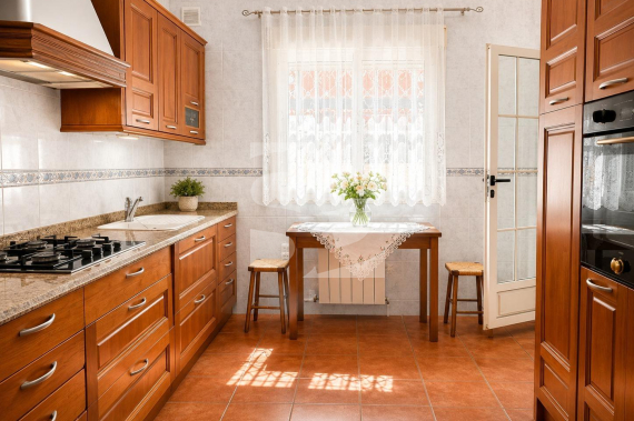 Chalet - Odsprzedaż - ORIHUELA COSTA - 