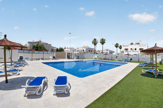 Dúplex - Resale - TORREVIEJA - Carrefour Area