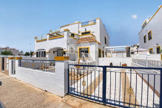 Dúplex - Resale - TORREVIEJA - Carrefour Area