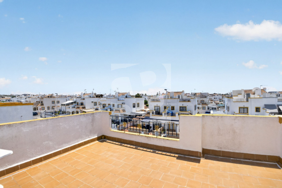Dúplex - Resale - TORREVIEJA - Carrefour Area