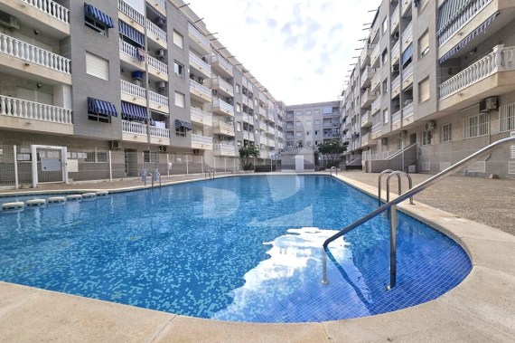 Apartment - Resale - Torrevieja Centro - Torrevieja
