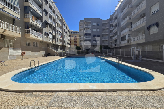 Апартамент - Продажа - TORREVIEJA - Centro