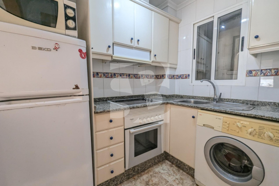 Apartment - Resale - TORREVIEJA - Playa Del Cura
