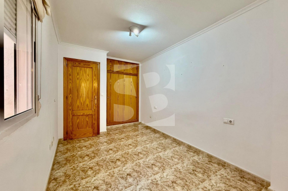 Apartment - Resale - TORREVIEJA - Playa Del Cura