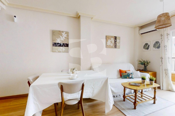 Apartment - Resale - TORREVIEJA - Centro