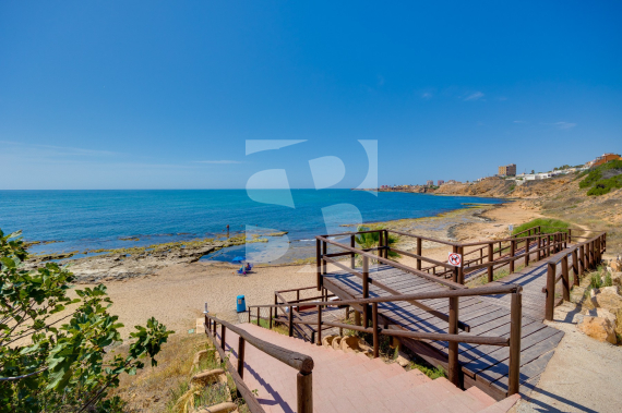 Apartment - Odsprzedaż - TORREVIEJA - 