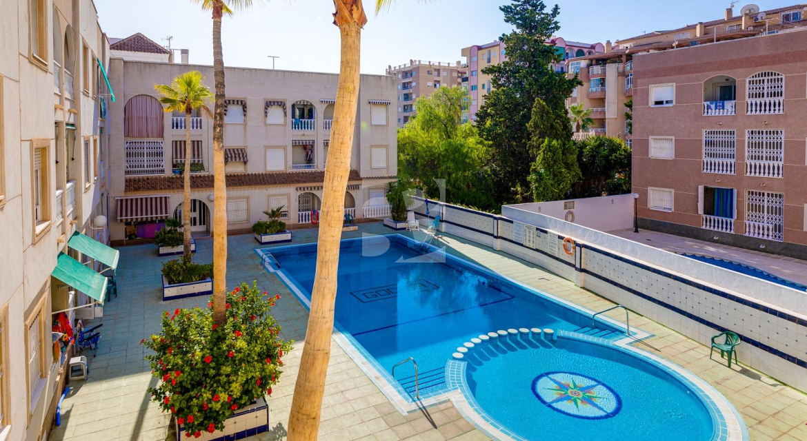 Apartamento · Segunda Mano TORREVIEJA · Centro