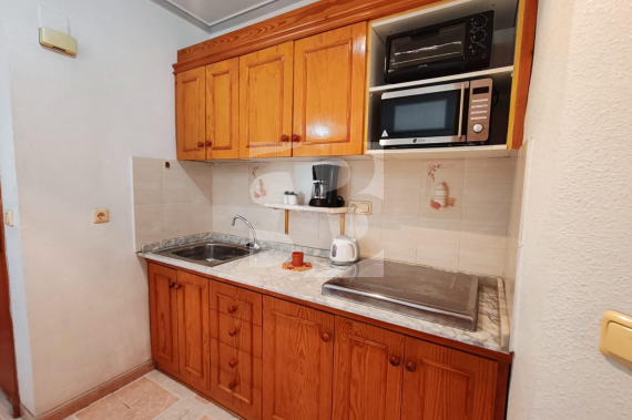 Апартамент - Продажа - TORREVIEJA - Playa Del Cura