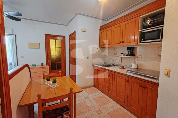Апартамент - Продажа - TORREVIEJA - Playa Del Cura