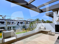 Бунгало · Продажа TORREVIEJA · Punta Prima