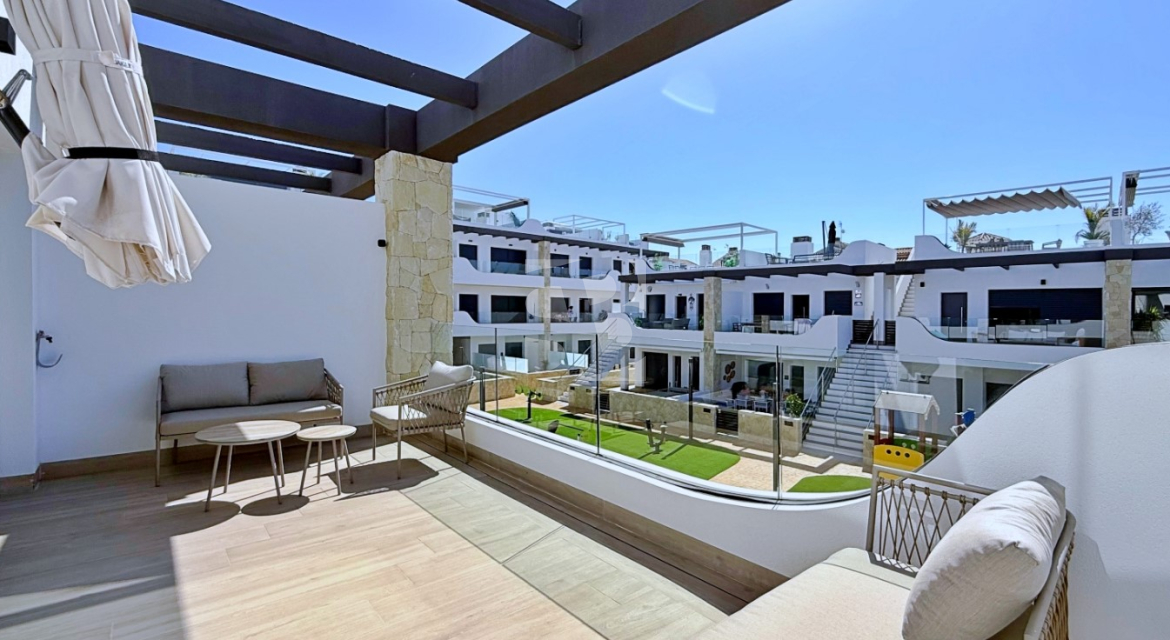 Бунгало · Продажа TORREVIEJA · Punta Prima