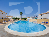 Bungalow · Segunda Mano TORREVIEJA · Zona Carrefour