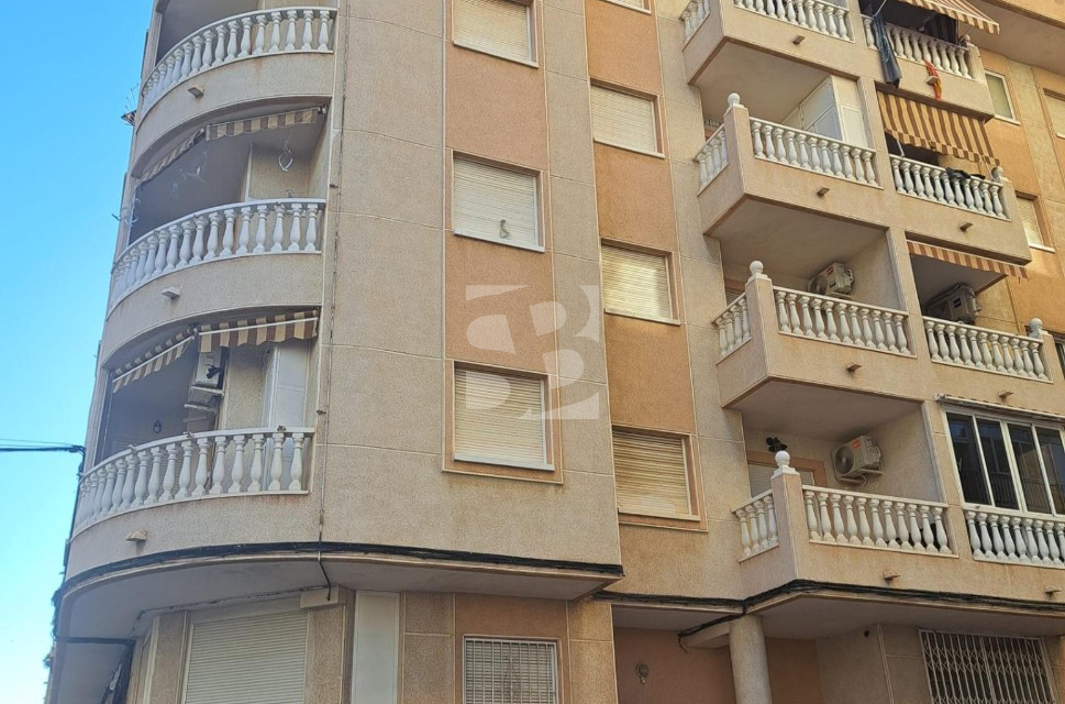 Apartment · Resale TORREVIEJA · Centro