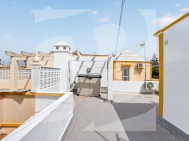 DOM RZĘDOWY · Odsprzedaż TORREVIEJA · Zona Carrefour