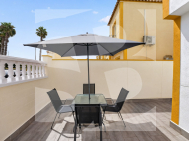 DOM RZĘDOWY · Odsprzedaż TORREVIEJA · Zona Carrefour