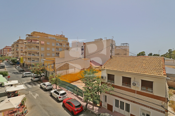 Apartamento - Segunda Mano - TORREVIEJA - Centro