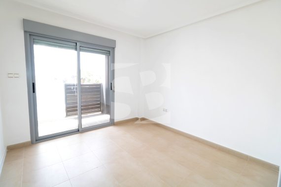 Апартамент - Продажа - TORREVIEJA - Centro