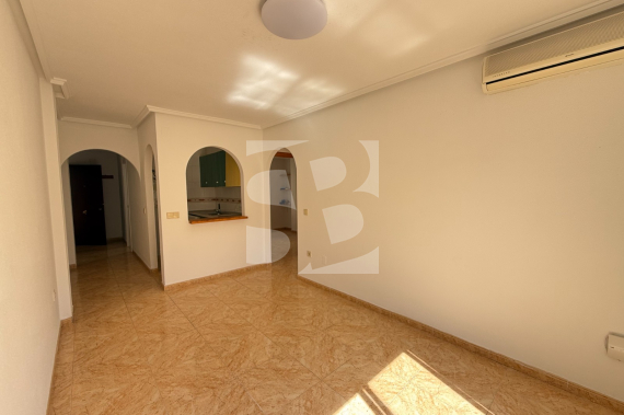 Апартамент - Продажа - TORREVIEJA - Centro