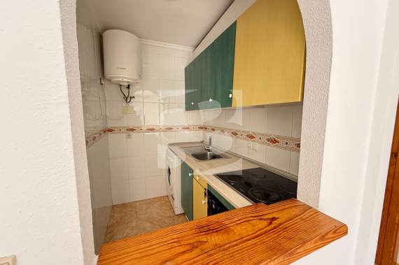 Апартамент - Продажа - TORREVIEJA - Centro