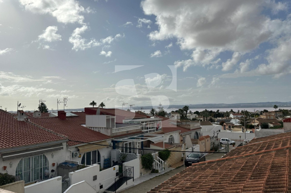 DOM RZĘDOWY - Odsprzedaż - La Siesta - El Salado - Torreta - Urbanización San Luis