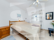 Chalet · La Revente ALICANTE · Urb. La Marina