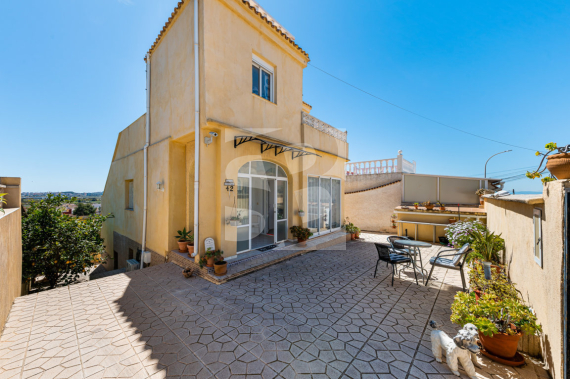Chalet - Resale - ALICANTE - La Marina
