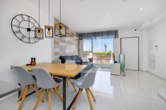 Row house - Resale - TORREVIEJA - Los Balcones