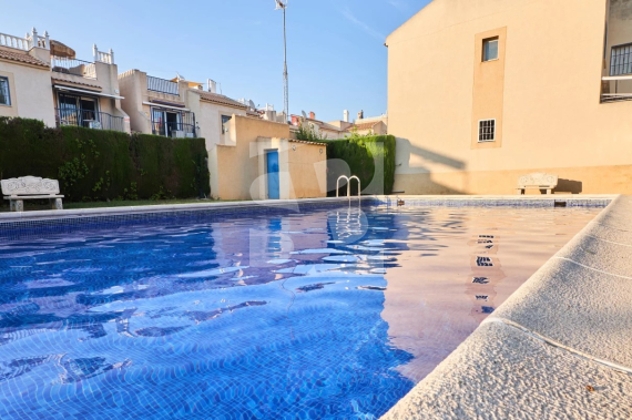 Bungalow - Resale - TORREVIEJA - Zona Carrefour