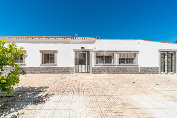 Villa - Resale - TORREVIEJA - Carrefour Area