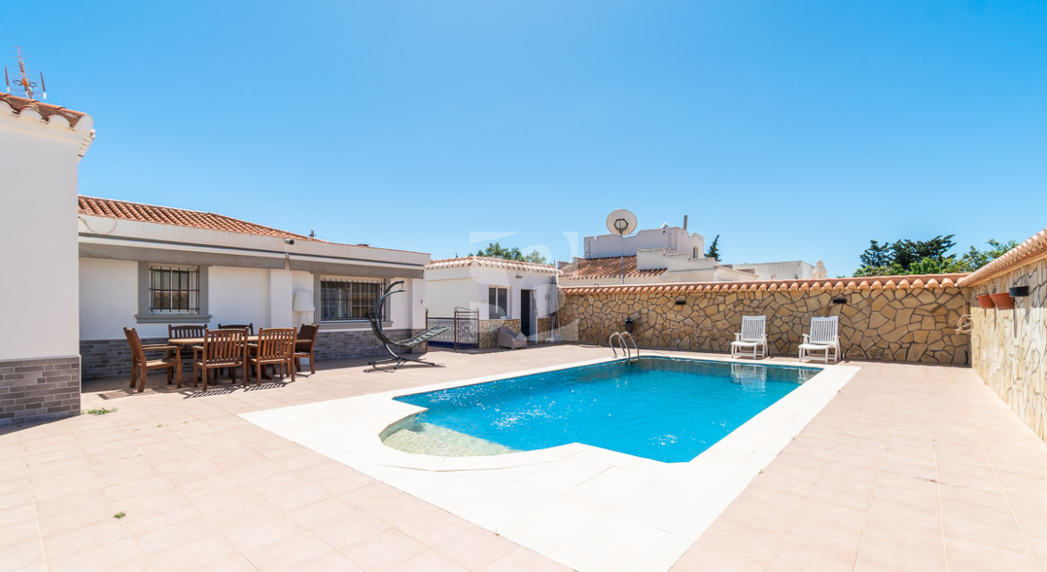 Villa · La Revente TORREVIEJA · Zone Carrefour