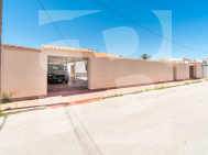 Villa · La Revente TORREVIEJA · Zone Carrefour