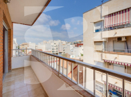 Apartment · Resale TORREVIEJA · Center