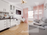 Apartment · Resale TORREVIEJA · Center