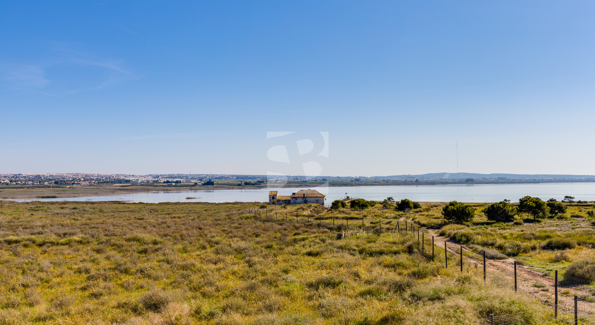 Row house · Resale TORREVIEJA · Zona Carrefour
