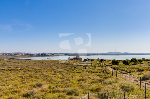 Row house - Resale - TORREVIEJA - Zona Carrefour