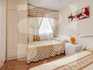 Row house · Resale TORREVIEJA · Zona Carrefour