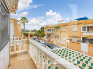 Row house · Resale TORREVIEJA · Zona Carrefour
