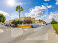 Row house · Resale TORREVIEJA · Zona Carrefour