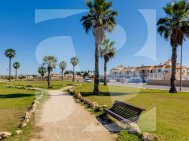 Row house · Resale TORREVIEJA · Carrefour Area