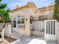 Row house · Resale TORREVIEJA · Carrefour Area