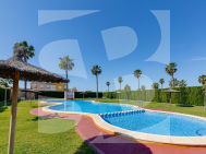 Row house · Resale TORREVIEJA · Carrefour Area