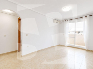 Bерхний этаж · Продажа TORREVIEJA · Centro