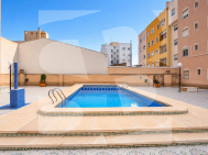 Bерхний этаж · Продажа TORREVIEJA · Centro