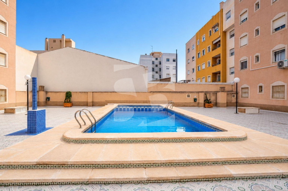 Bерхний этаж - Продажа - TORREVIEJA - Centro
