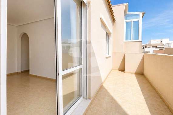 Bерхний этаж - Продажа - TORREVIEJA - Centro